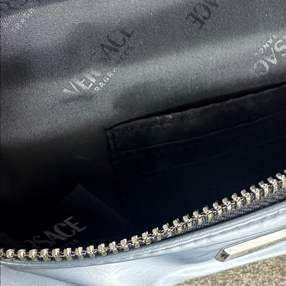 Versace Fragrances Silver Belt Bag Travel Pouch Fanny Pack - Picture 5 of 6